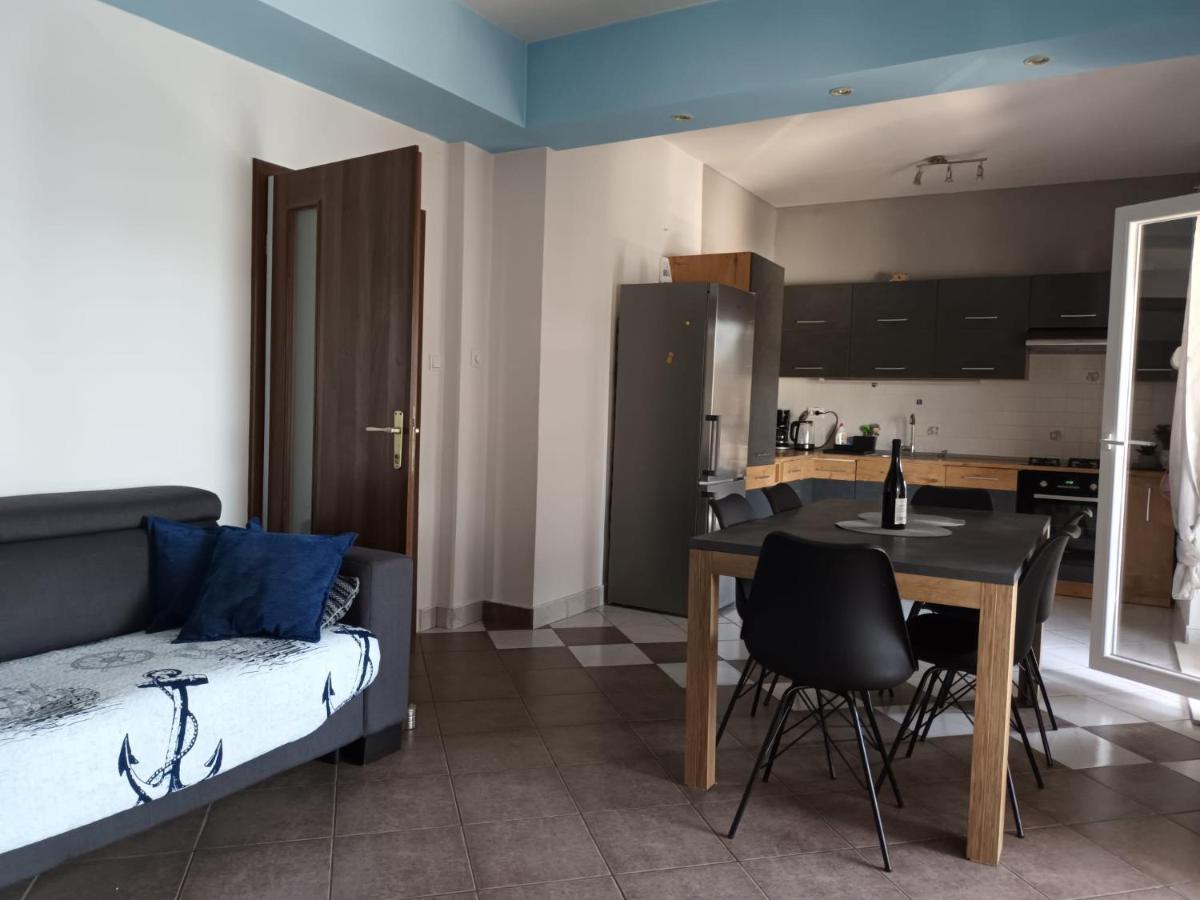Sea View Apartment Sunrise Poljica & Blue Lagoon Rent A Boat 외부 사진
