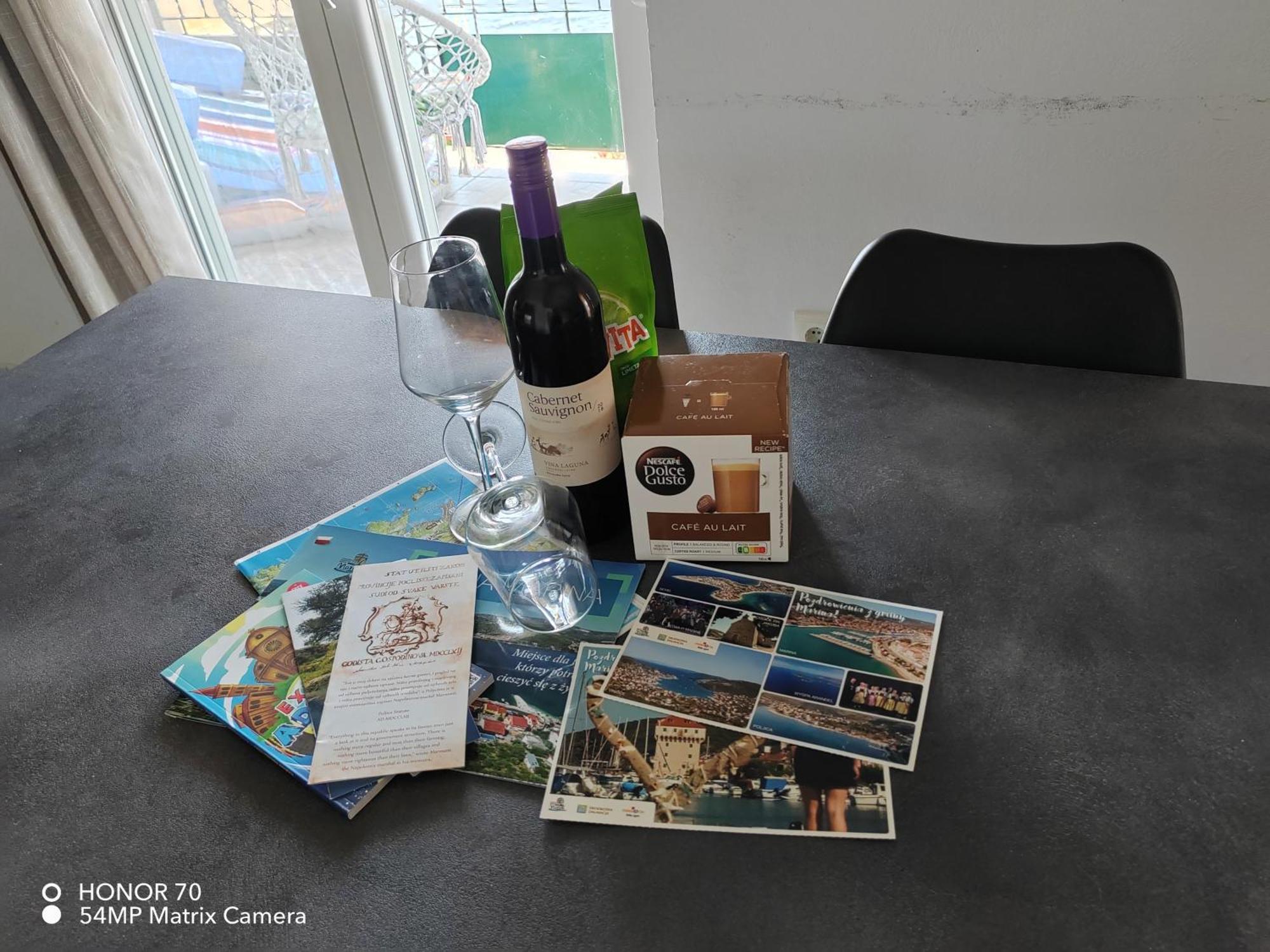 Sea View Apartment Sunrise Poljica & Blue Lagoon Rent A Boat 외부 사진